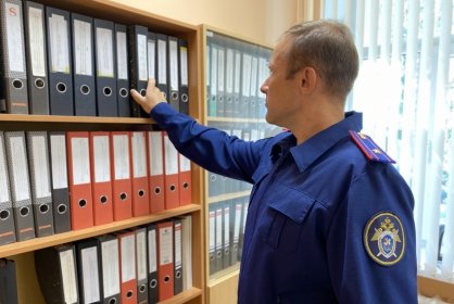 Житель города Унеча предстанет перед судом по обвинению в совершении нескольких преступлений в отношении своей сожительницы